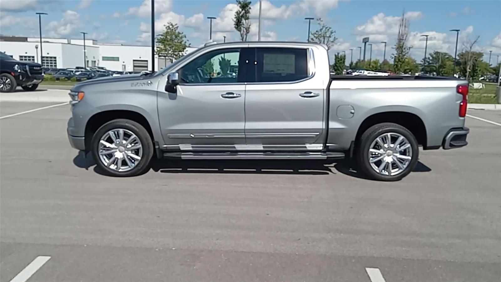 2026 Chevrolet Silverado 1500 High Country photo 5