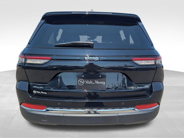 2024 Jeep Grand Cherokee Limited photo 4