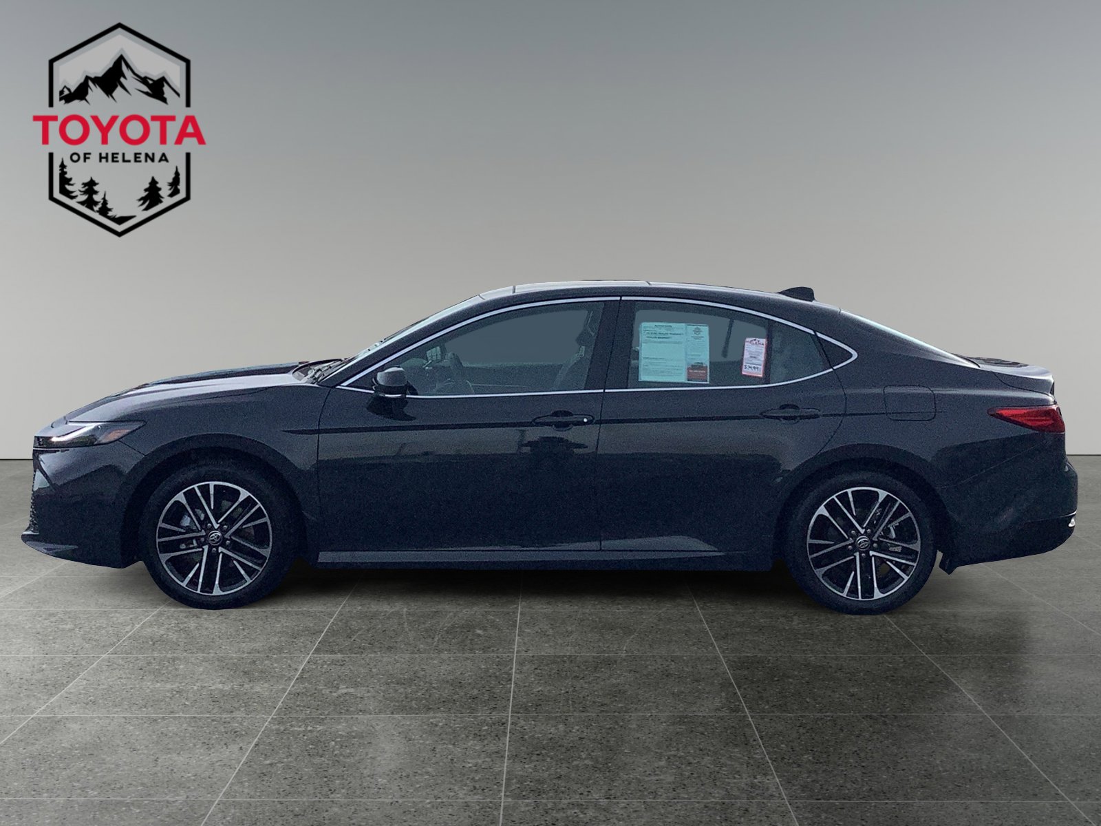 2025 Toyota Camry XSE photo 2