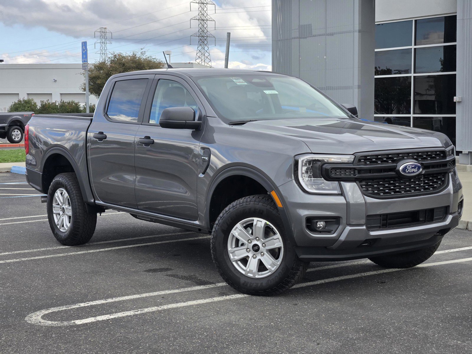 2025 Ford Ranger XL's photo