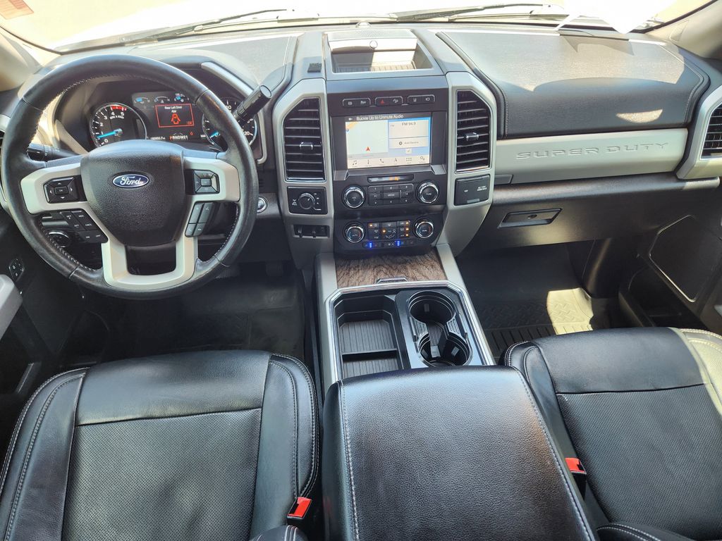2019 Ford F-350 Lariat photo 12