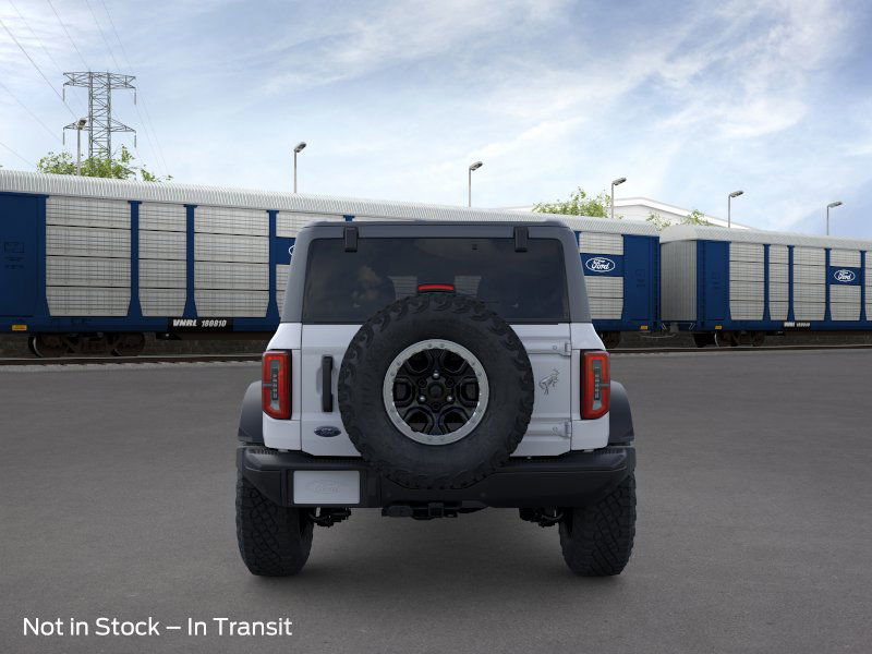 2025 Ford Bronco Badlands photo 5