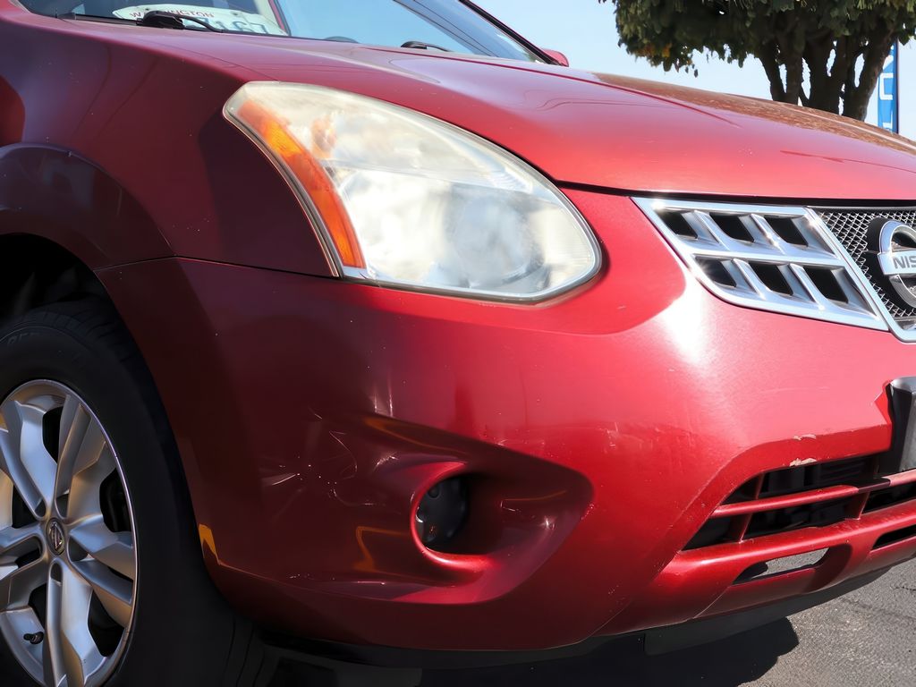2013 Nissan Rogue SV photo 10