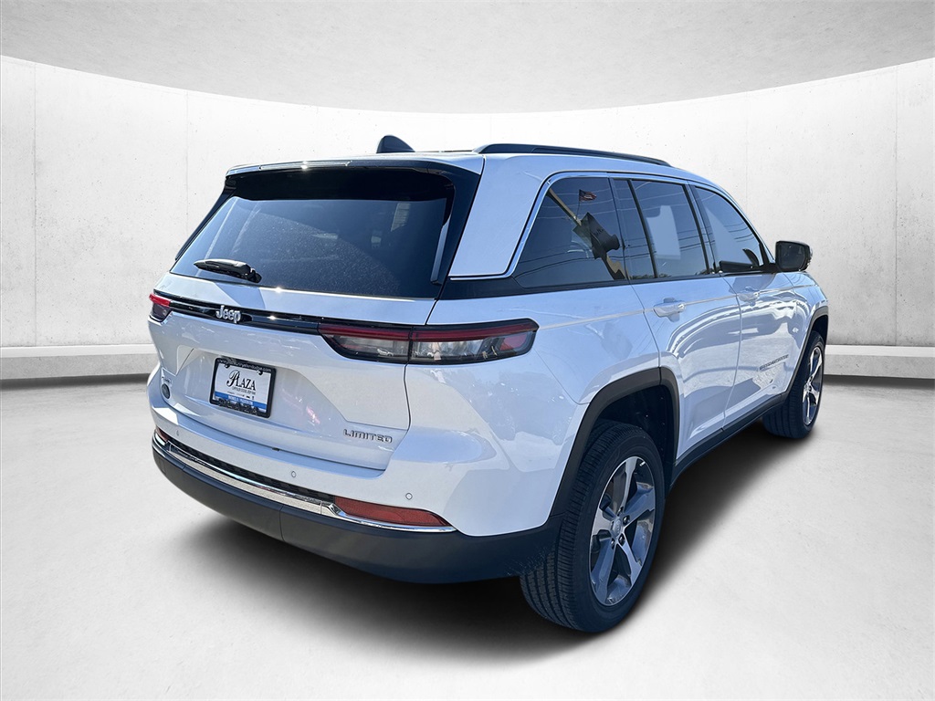 2025 Jeep Grand Cherokee Limited photo 2
