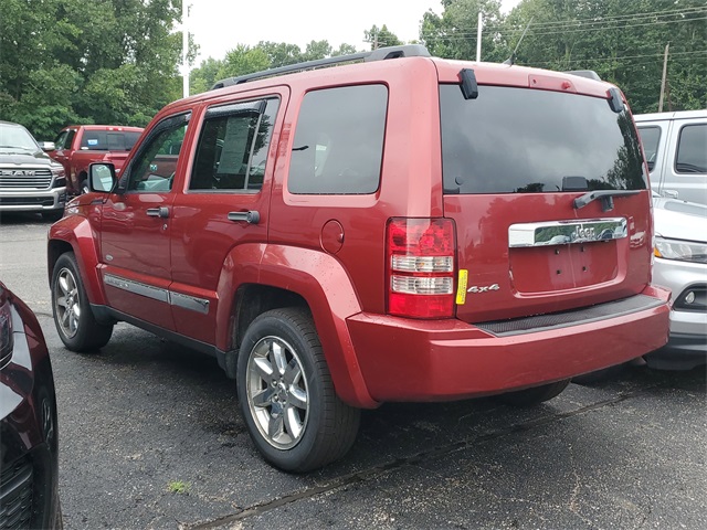 2012 Jeep Liberty Sport photo 3