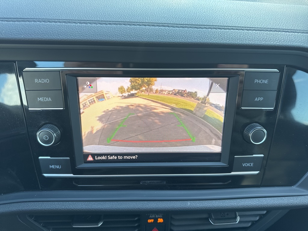2024 Volkswagen Jetta 1.5T S photo 12