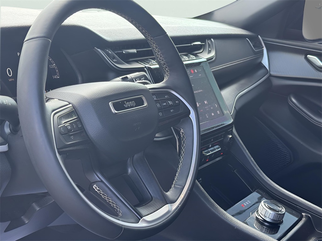 2024 Jeep Grand Cherokee Altitude X photo 6