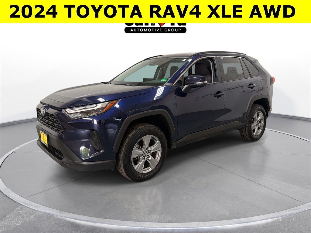 2024 Toyota RAV4 XLE's photo
