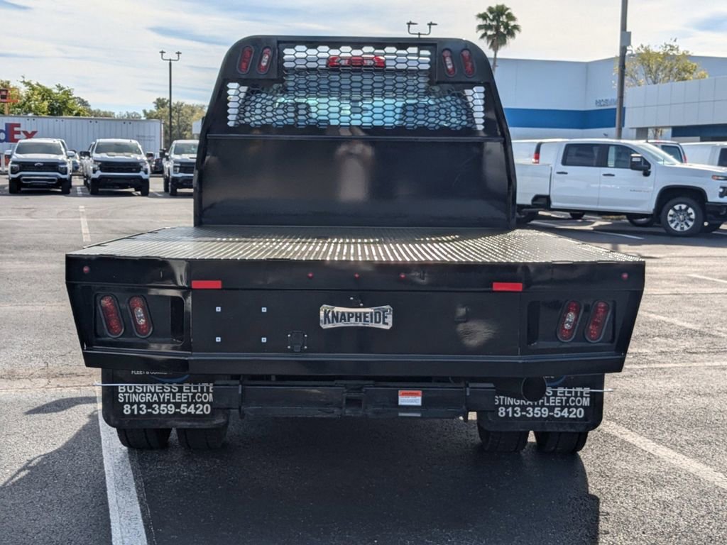 2024 Chevrolet Silverado 5500HD Work Truck photo 4