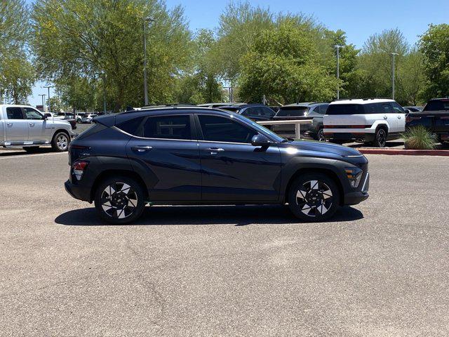 2025 Hyundai Kona SEL photo 2