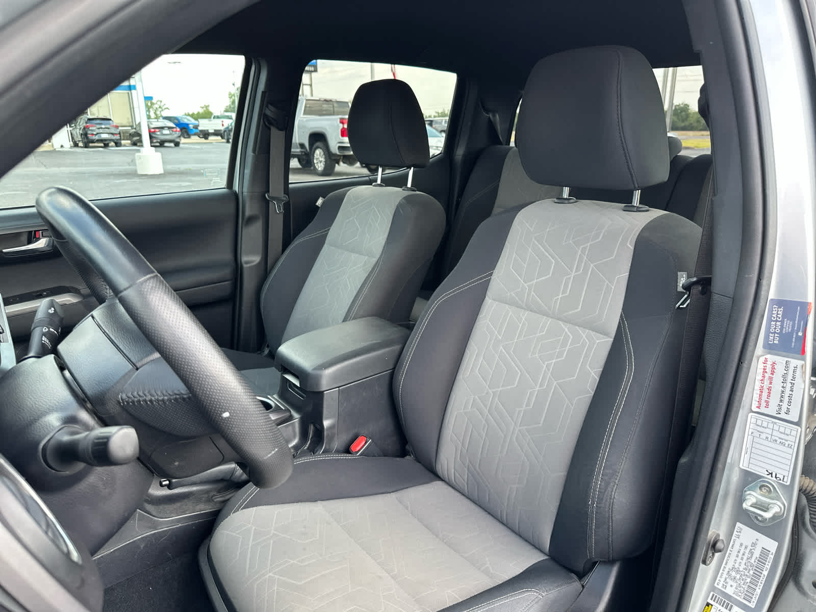 2023 Toyota Tacoma TRD photo 23