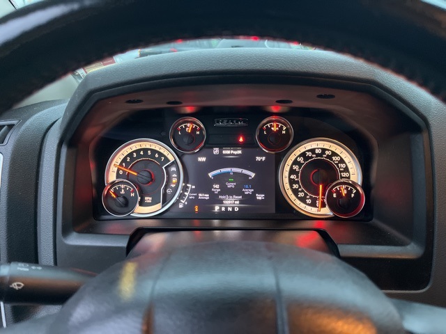 2019 Ram 1500 Classic SLT photo 19