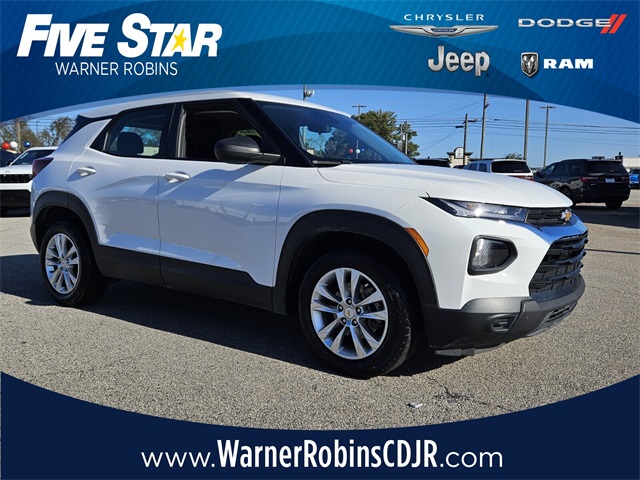 2022 Chevrolet Trailblazer LS's photo