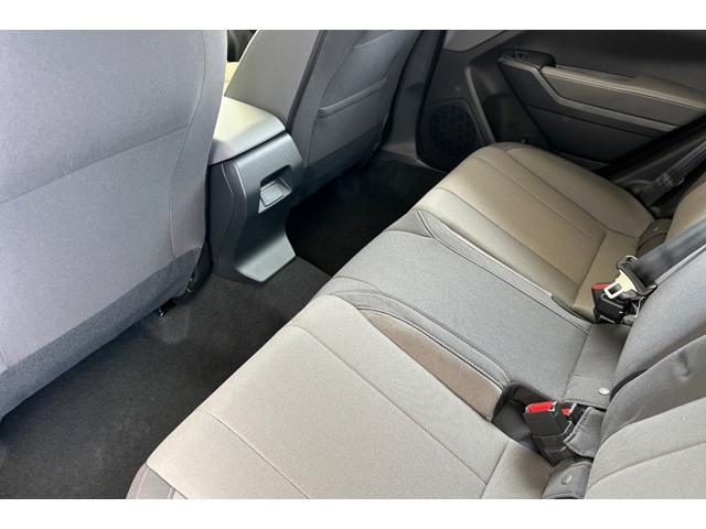 2025 Subaru Crosstrek Base photo 11