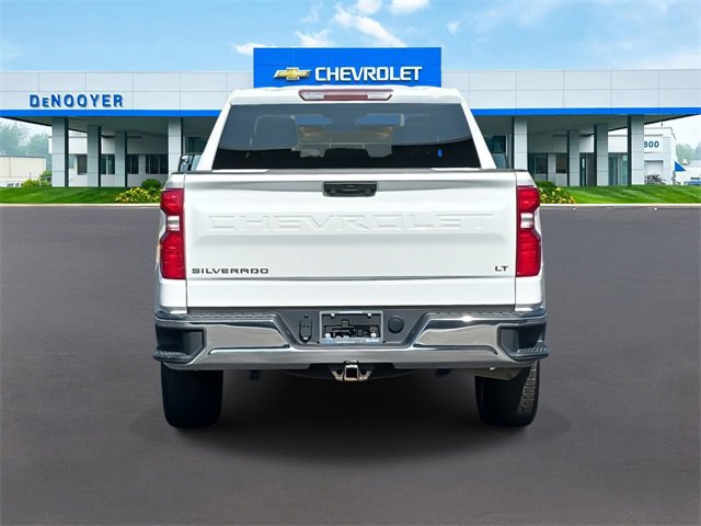 2023 Chevrolet Silverado photo 6