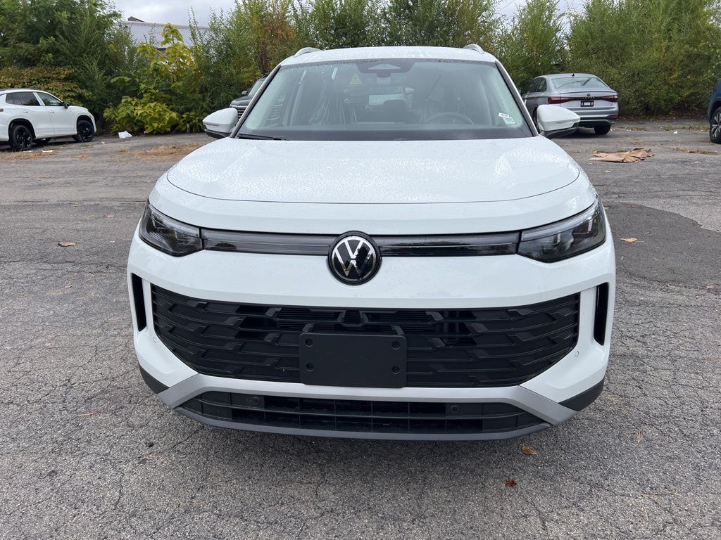 2026 Volkswagen Tiguan S photo 2