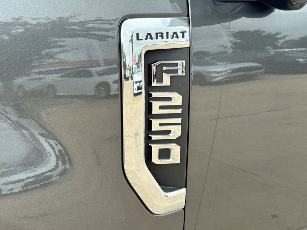 2019 Ford F-250 Lariat photo 29