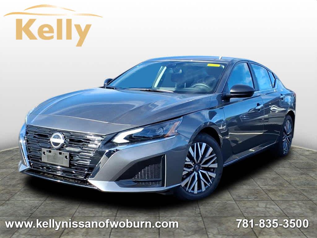 2025 Nissan Altima SV's photo