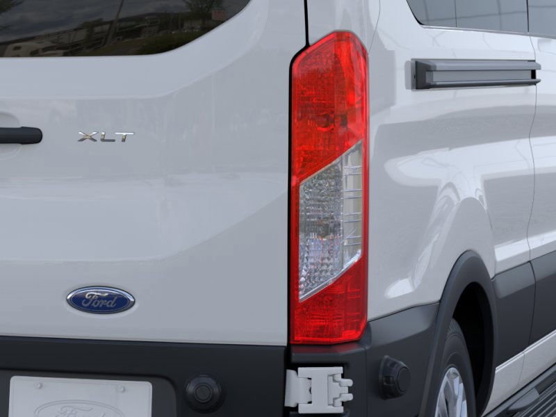 2024 Ford Transit photo 40