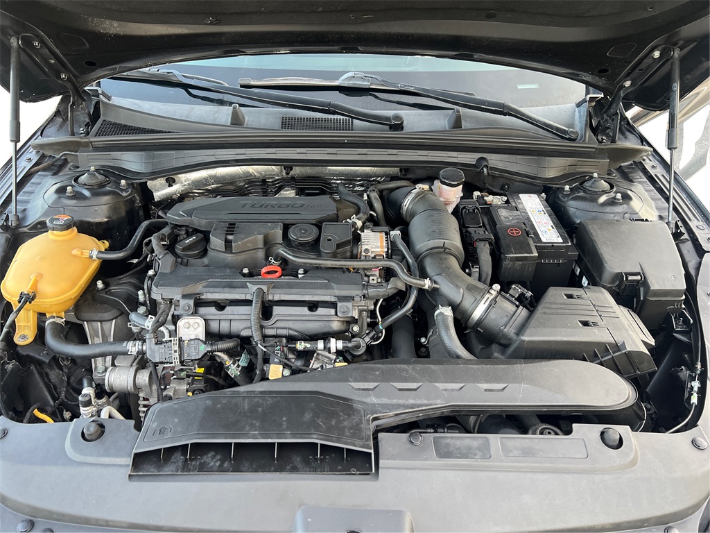 2022 Kia K5 LXS photo 11