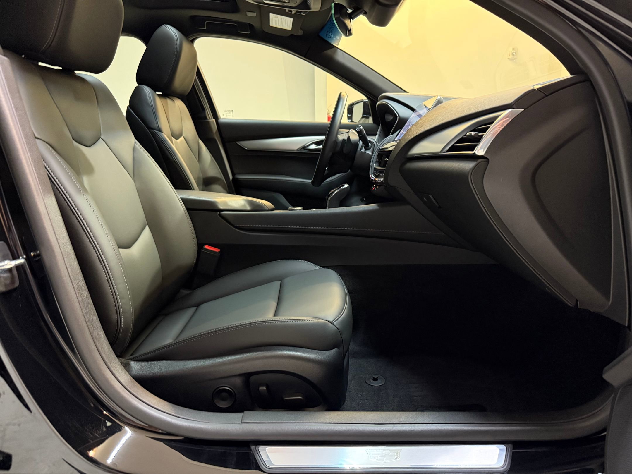 2024 Cadillac CT5 Luxury photo 46