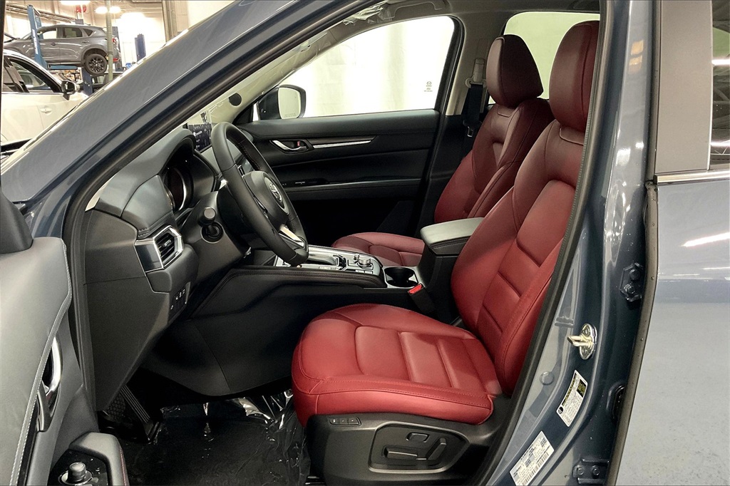 2025 Mazda CX-5 2.5 S Carbon photo 9