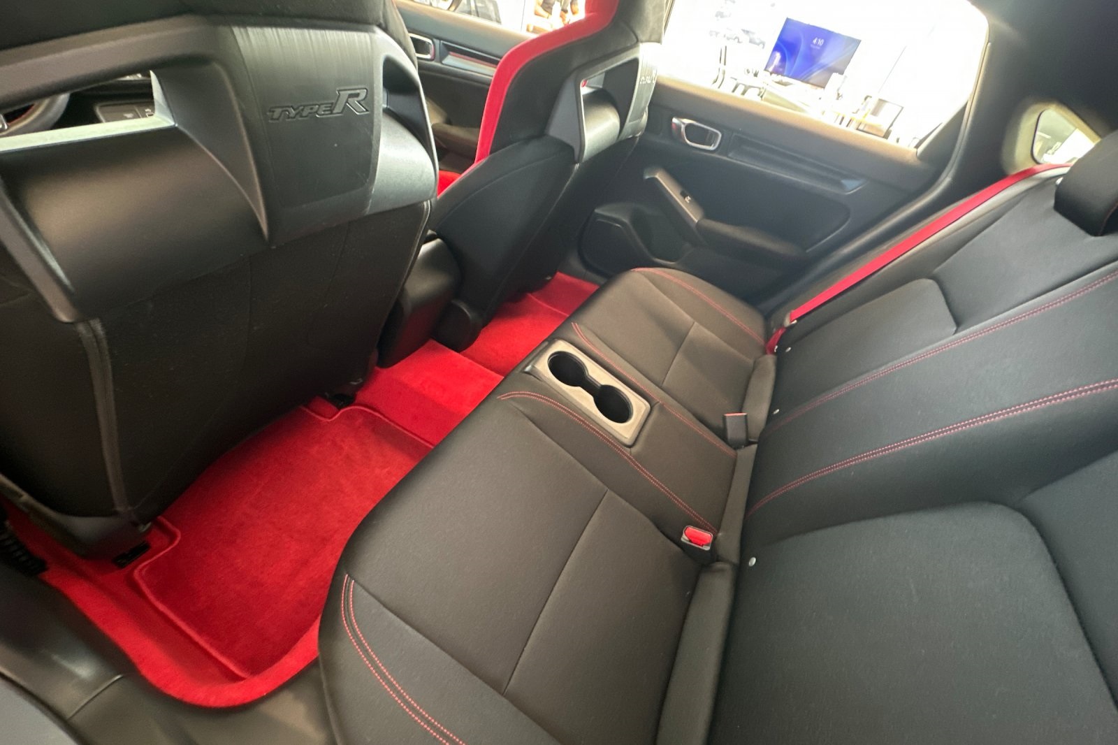 2024 Honda Civic Type R photo 12