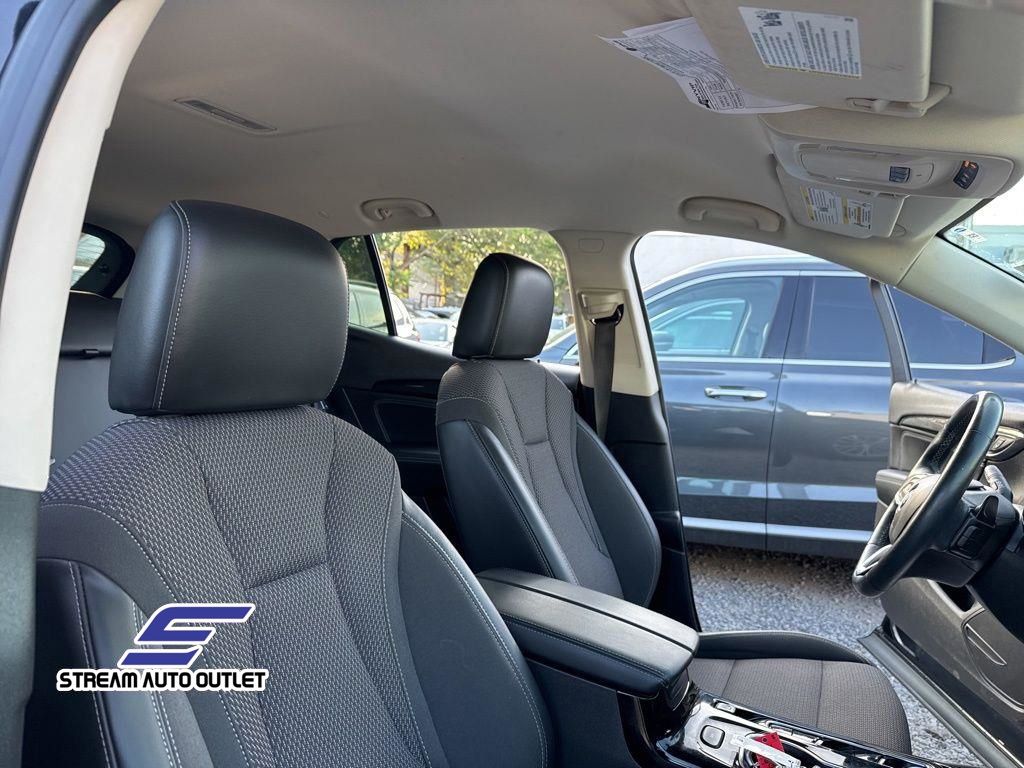 2022 Buick Envision Preferred photo 35