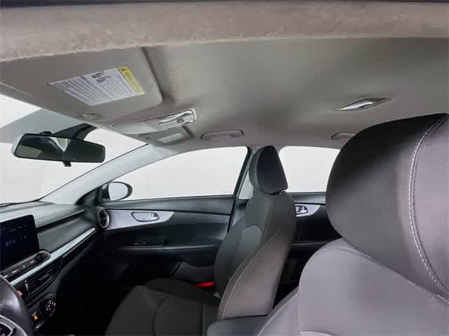 2023 Kia Forte LXS photo 10