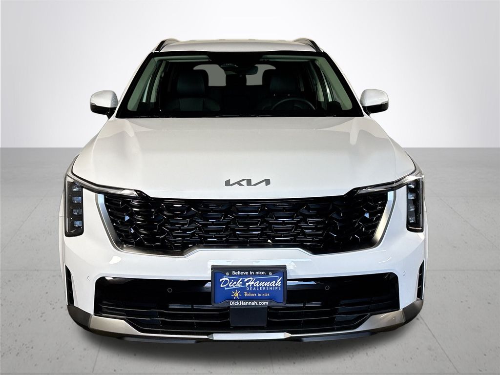 2025 Kia Sorento S photo 2
