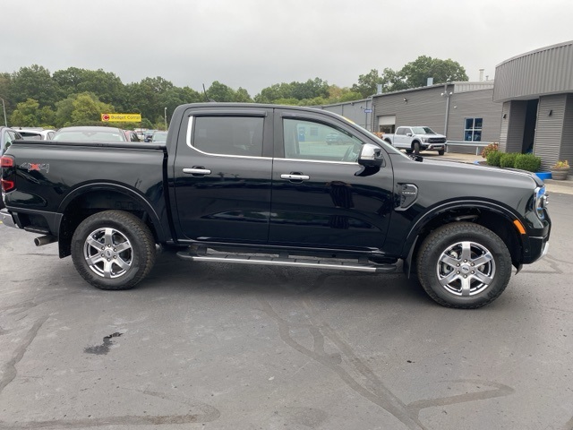2024 Ford Ranger Lariat photo 2