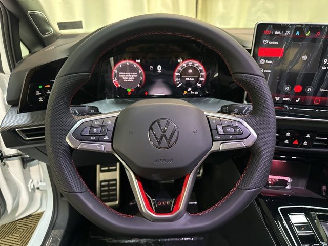 2025 Volkswagen Golf GTI SE photo 15