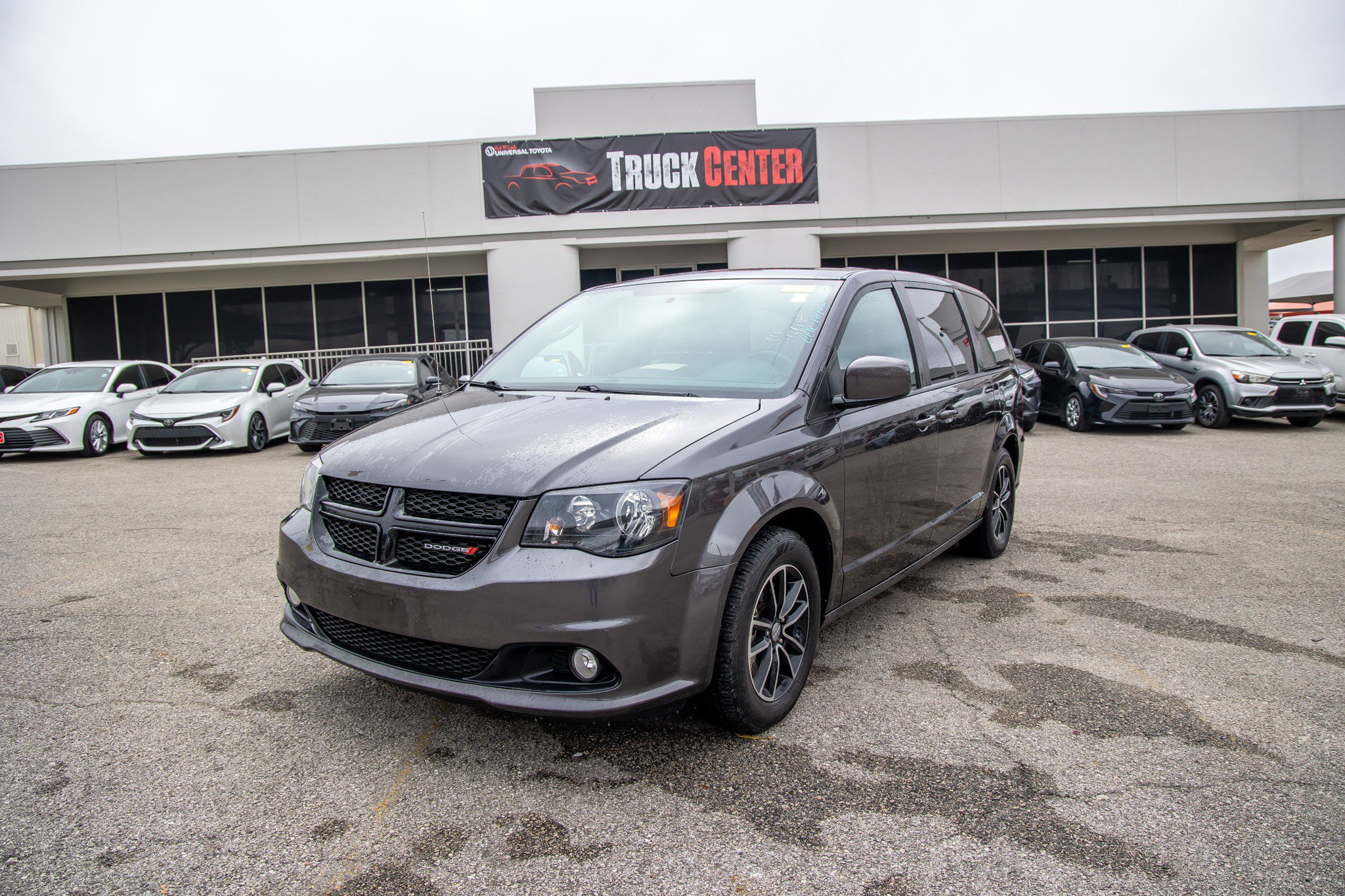 2018 Dodge Grand Caravan SE Plus's photo