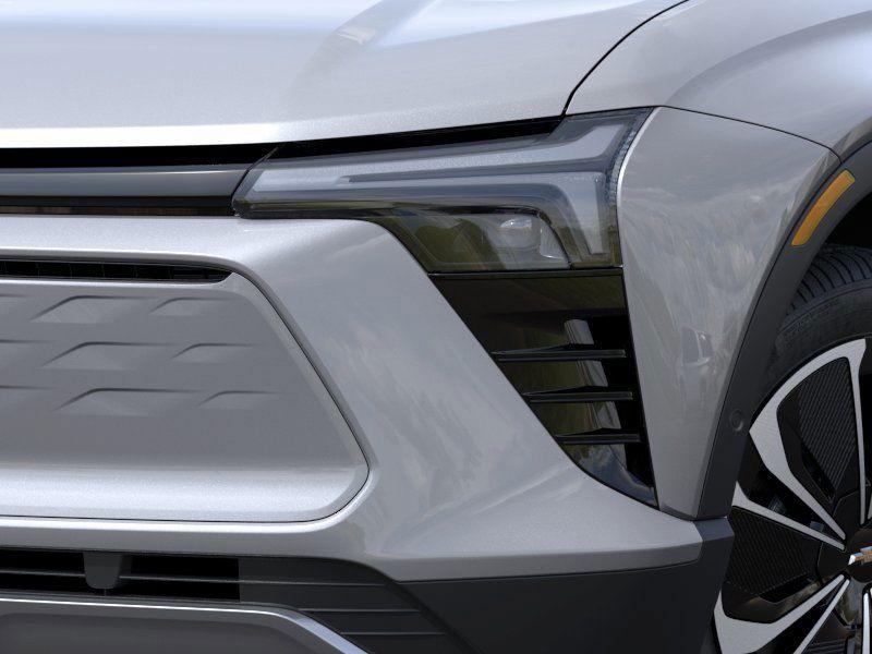 2026 Chevrolet Blazer EV photo 10