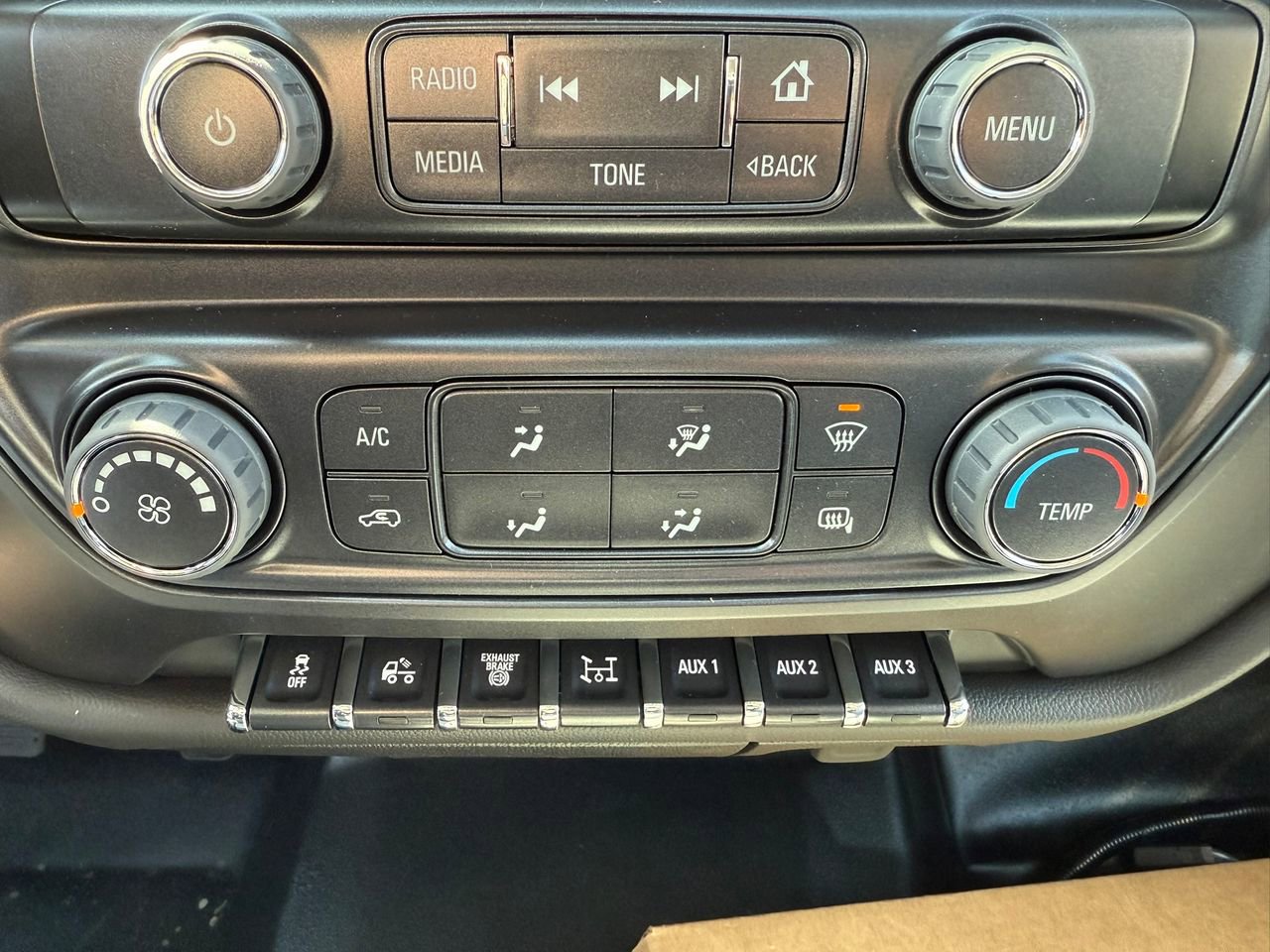 2024 Chevrolet Silverado 5500HD Work Truck photo 22