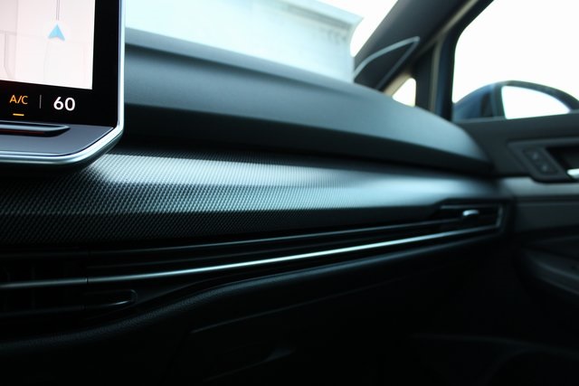 2025 Volkswagen Golf GTI Autobahn photo 8