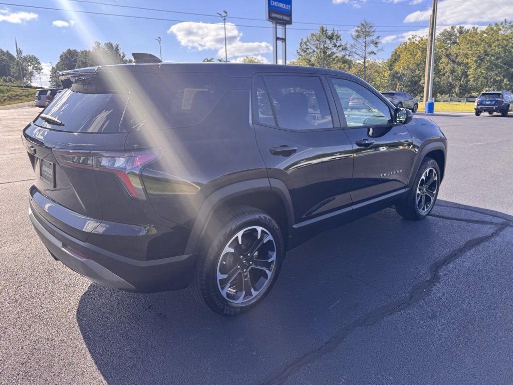 2026 Chevrolet Equinox LT photo 11