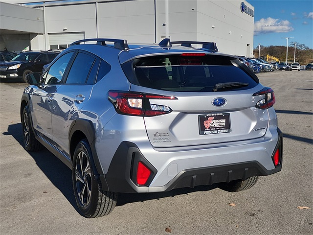2025 Subaru Crosstrek Premium photo 3