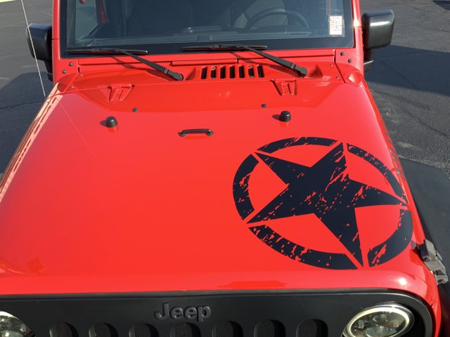 2018 Jeep Wrangler Willys Wheeler W photo 15
