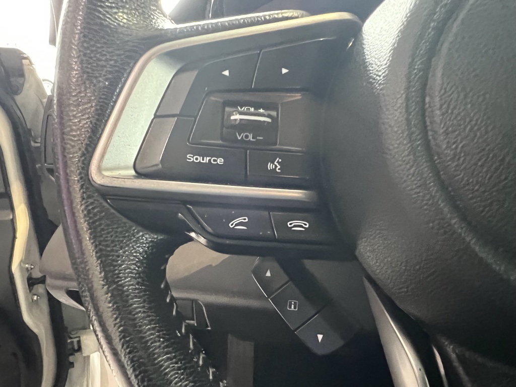 2020 Subaru Outback Premium photo 13
