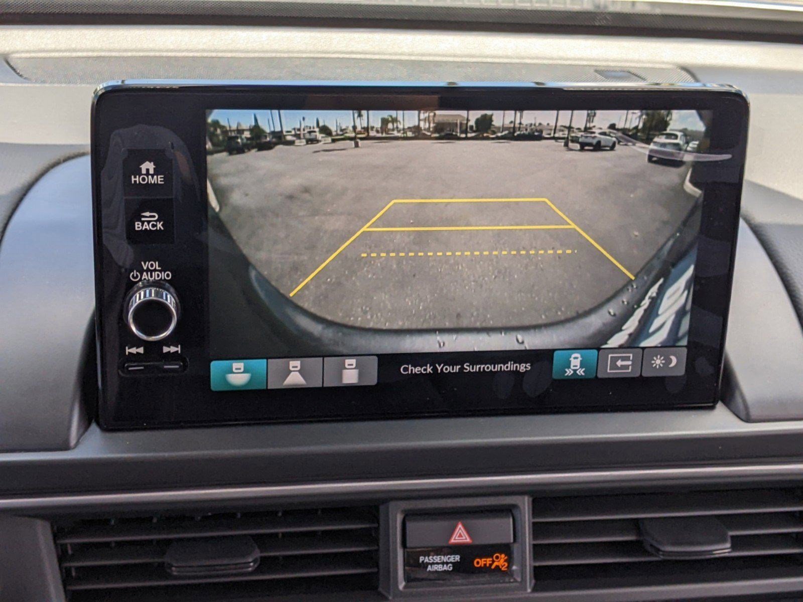 2025 Honda Pilot Touring photo 10