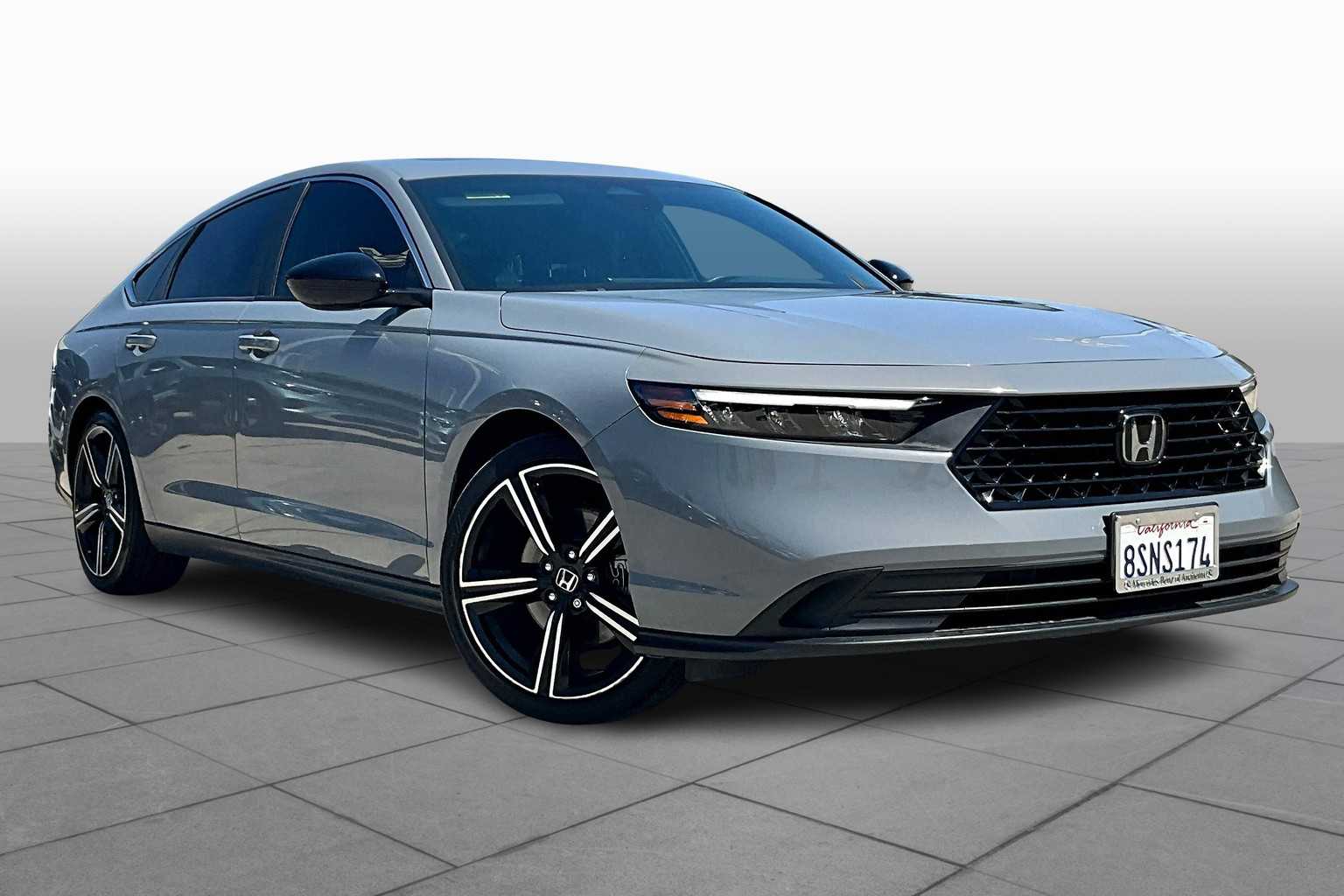 2023 Honda Accord Hybrid Sport photo 2