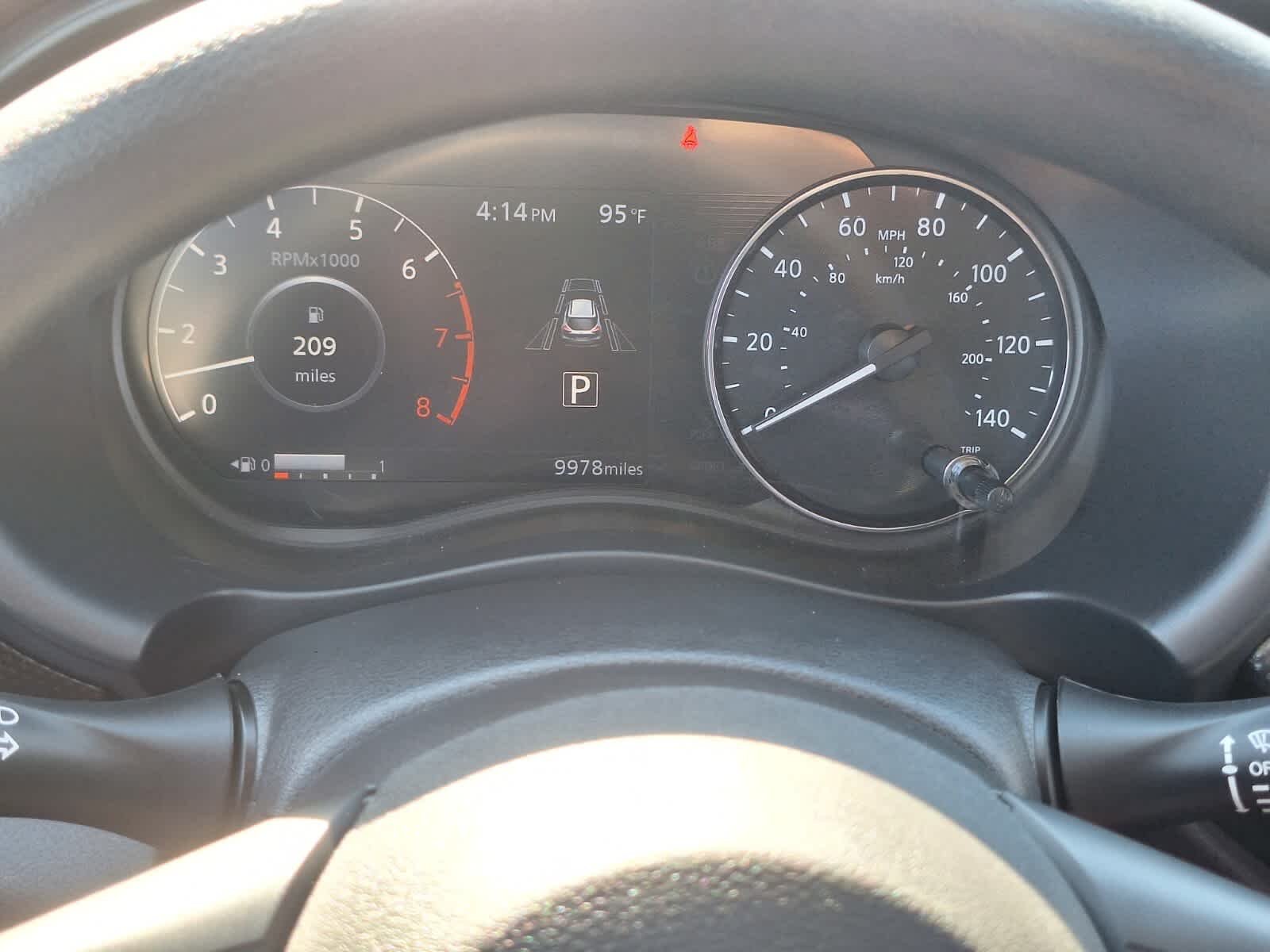 2023 Nissan Kicks SV photo 14