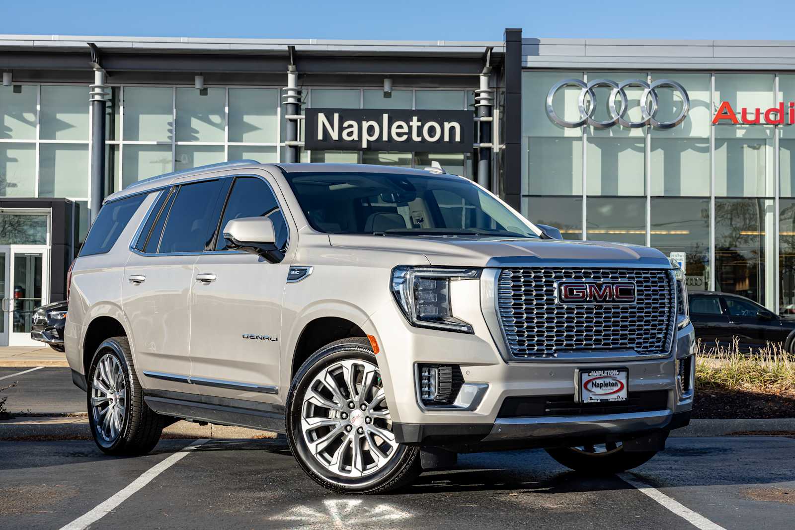 2021 GMC Yukon Denali's photo