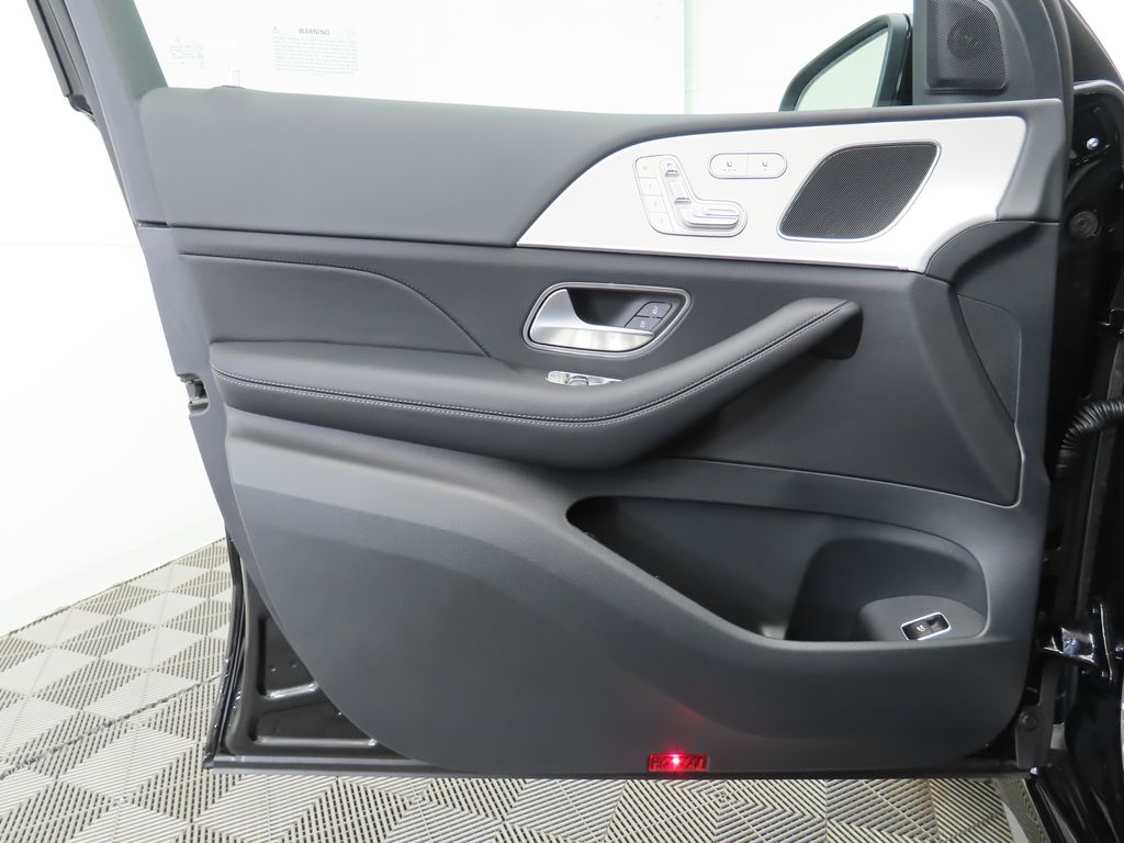 2026 Mercedes Benz GLE 450 4MATIC photo 24