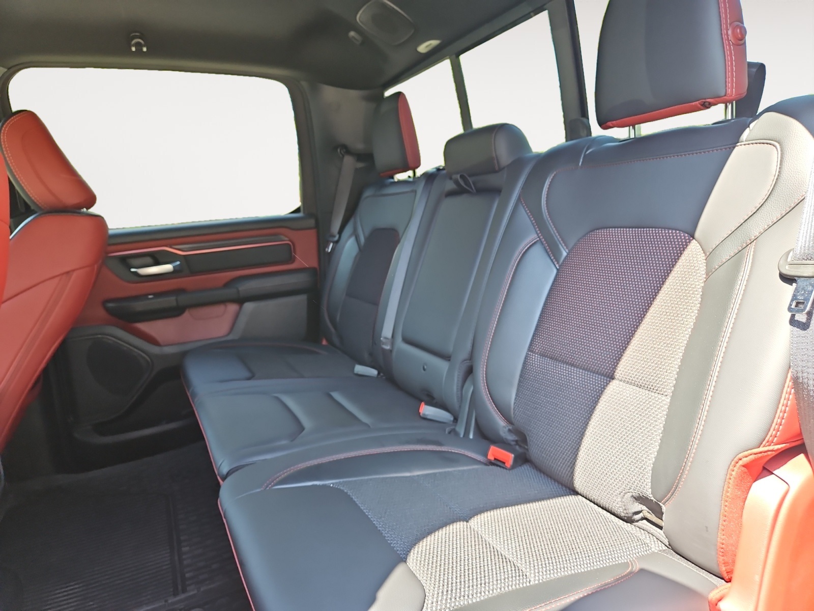 2025 Ram 1500 Rebel photo 8