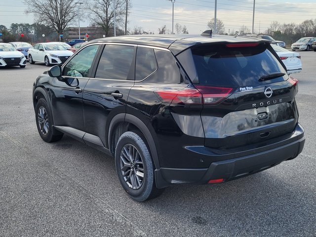 2025 Nissan Rogue S photo 5