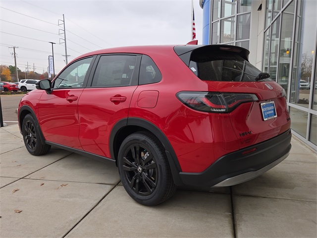 2026 Honda HR-V Sport photo 4