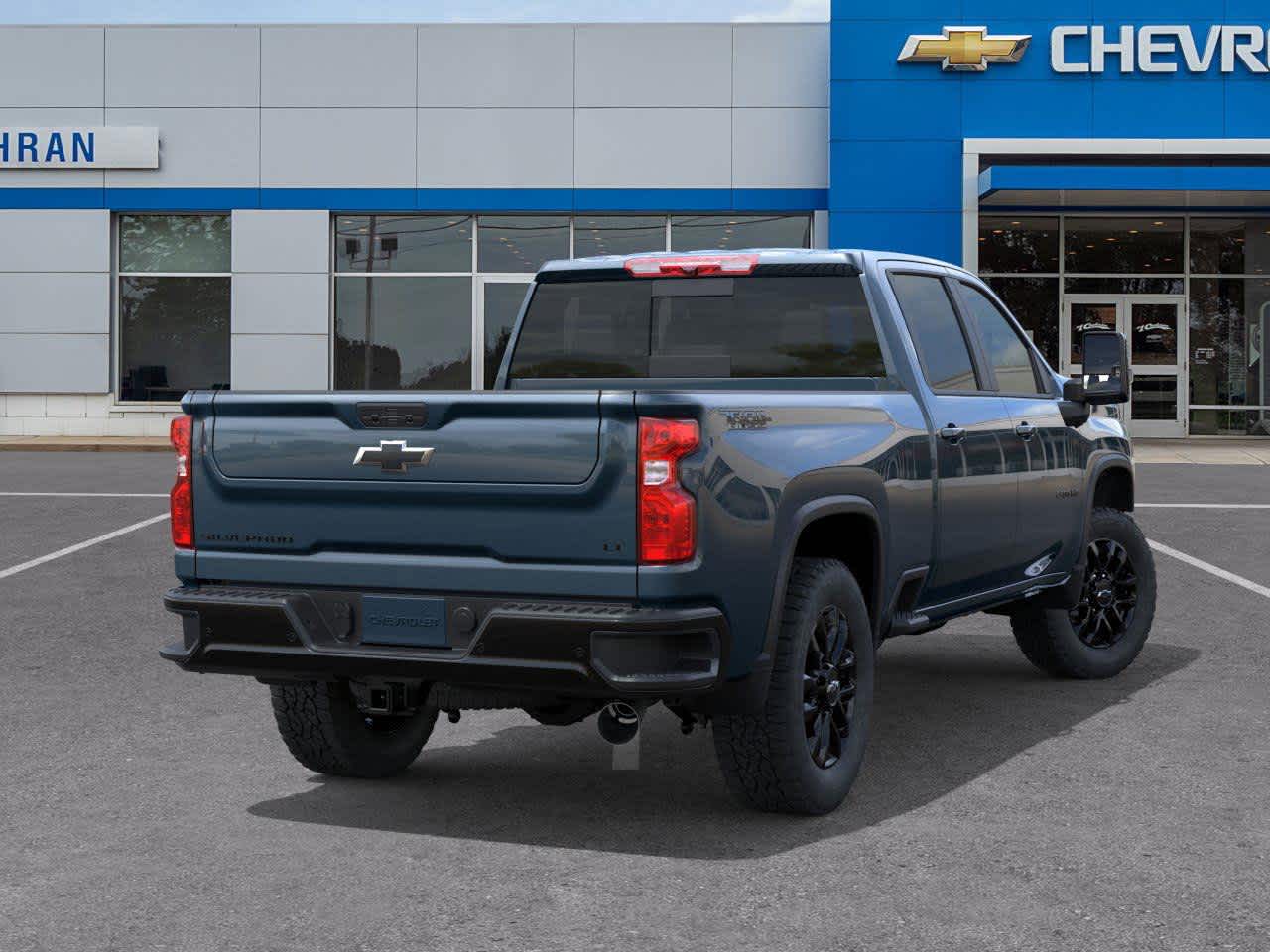 2026 Chevrolet Silverado 2500HD LT photo 4