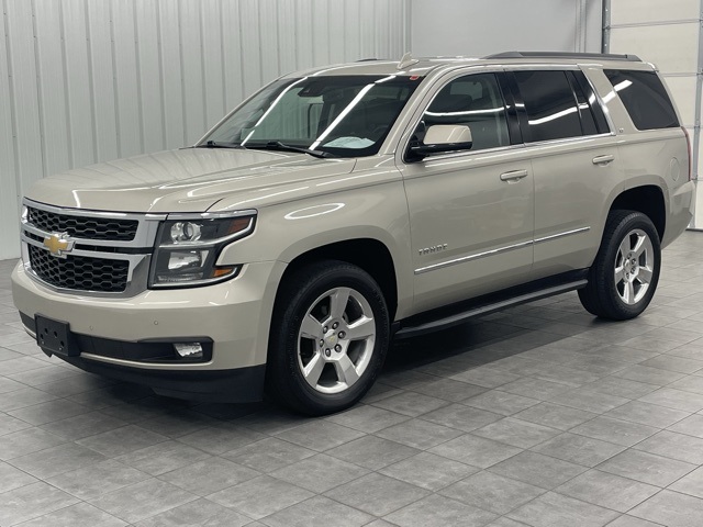 2016 Chevrolet Tahoe LT photo 4
